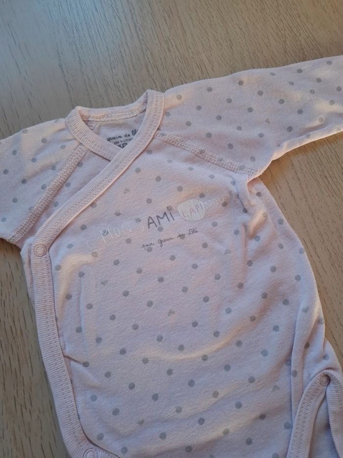 Lot bodies et pyjama - photo numéro 6
