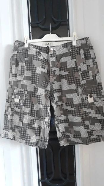 Pantacourt Taille 38/M très bon état