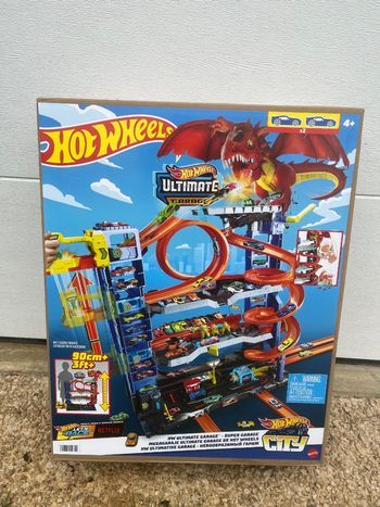 Hot wheels garage ultimate, super garage 🔥 neuf jamais ouvert