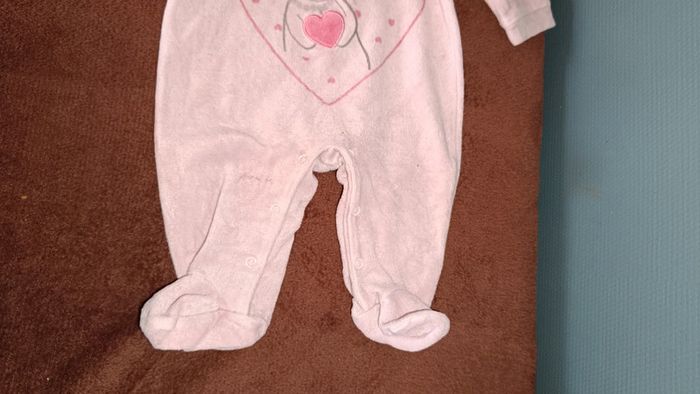 Pyjama velours une pièce rose pâle 3 mois - photo numéro 4