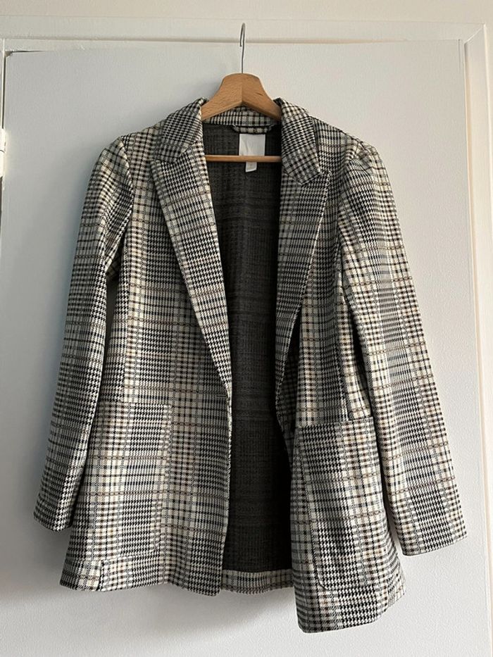 Veste tailleur - photo numéro 4