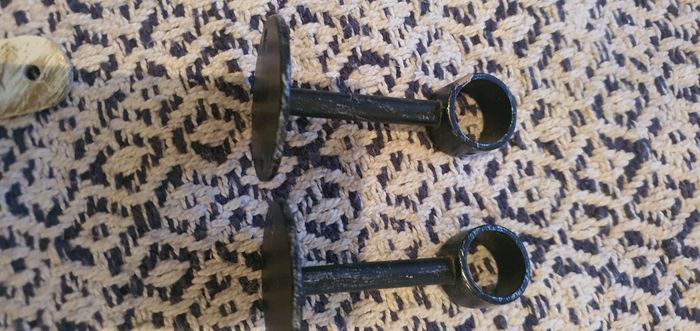 Accroché tringle - photo numéro 2