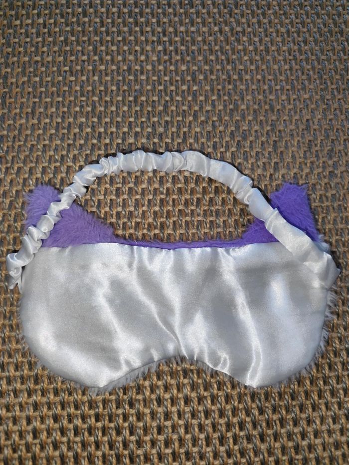 Masque de nuit renard , très bon état - photo numéro 2