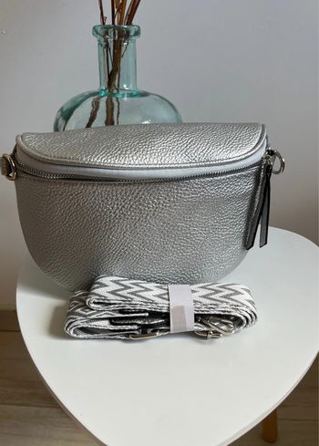 Sac banane argenté