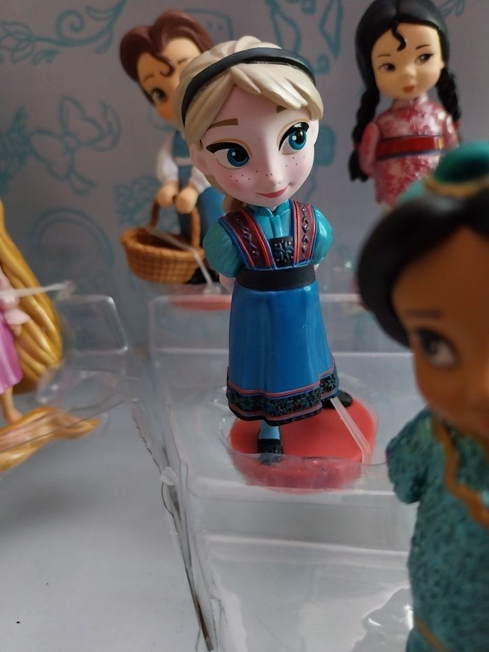 3 Figurines Animators Anna Elsa Kristoff Reine des Neiges Disney - photo numéro 9