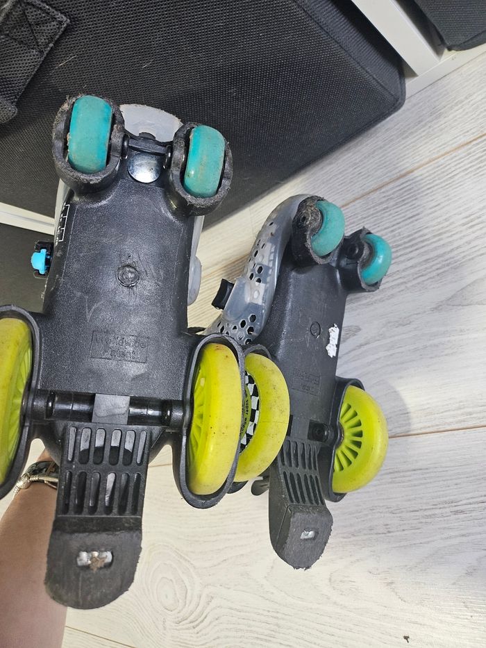 Roller taille 30/33 avigo - photo numéro 5