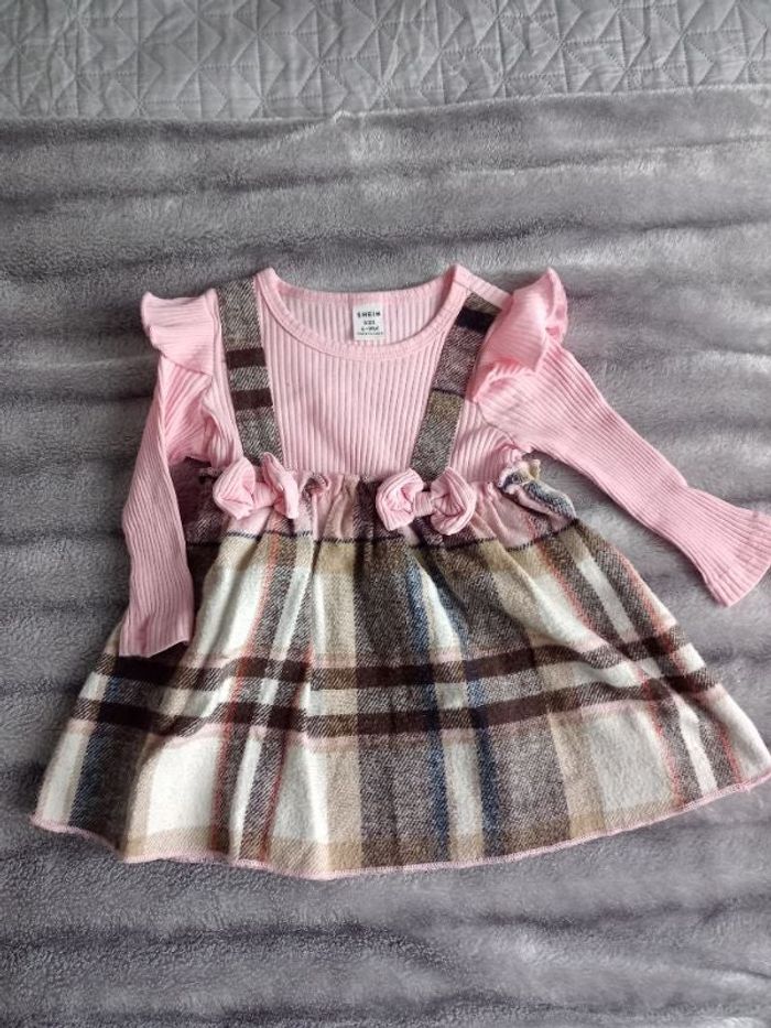 Robe à carreaux