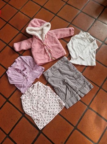 Lot bébé 6 mois 5 pieces