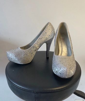Talons à strass argenté