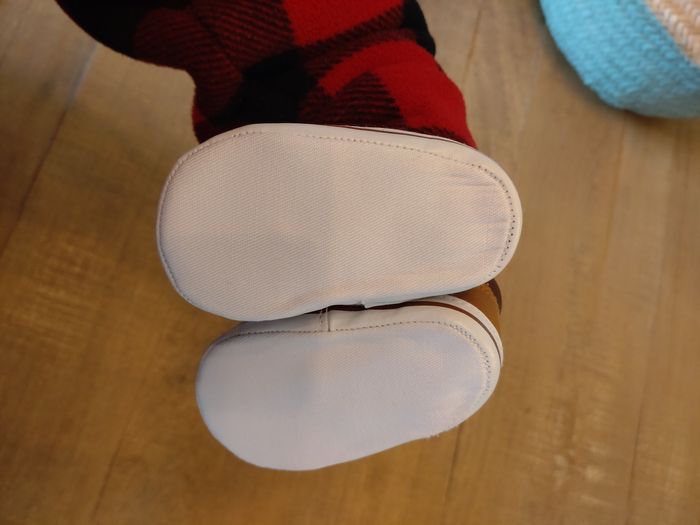 Chaussures bébé - photo numéro 2