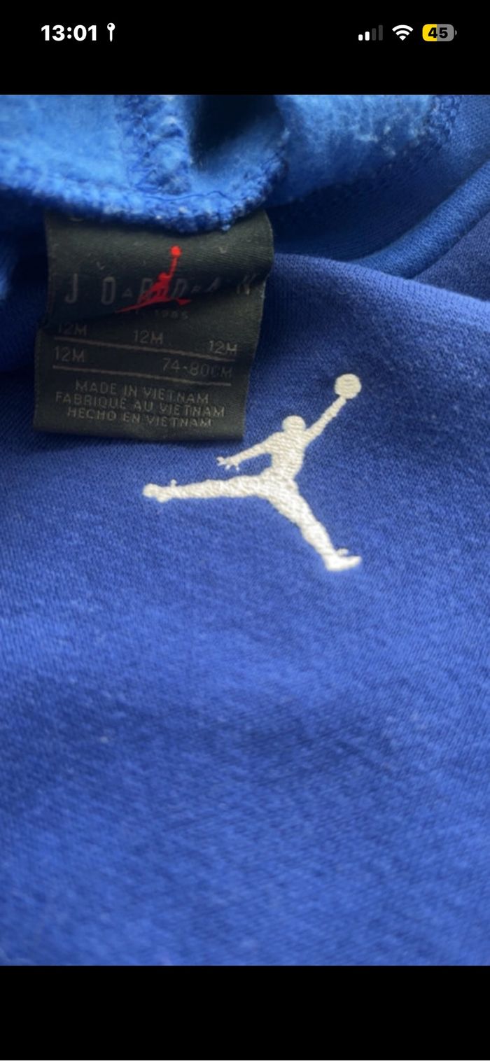 Ensemble survêtement Air Jordan - photo numéro 4