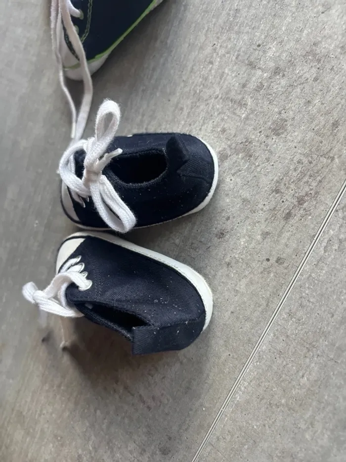 Chaussure bébé - photo numéro 3