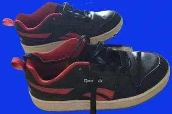👟 Reebok Garçon – Taille 36 – Très bon état