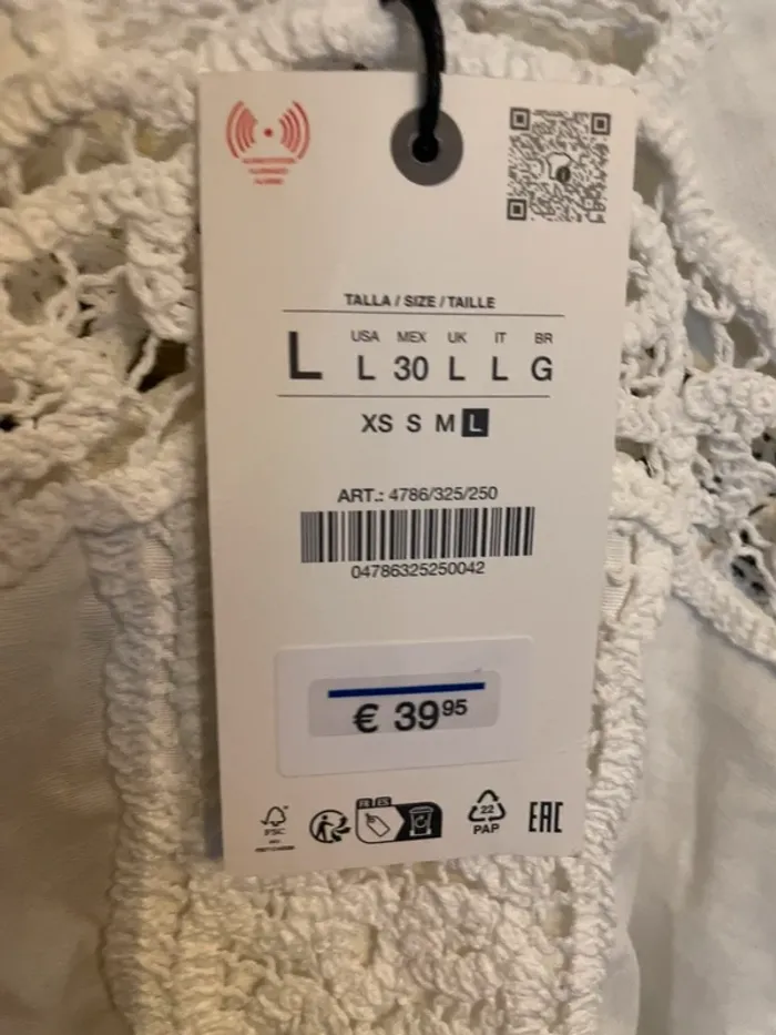 Magnifique débardeur en broderie Zara, taille L - photo numéro 5