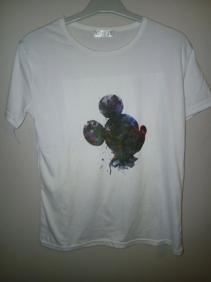 Tee shirt