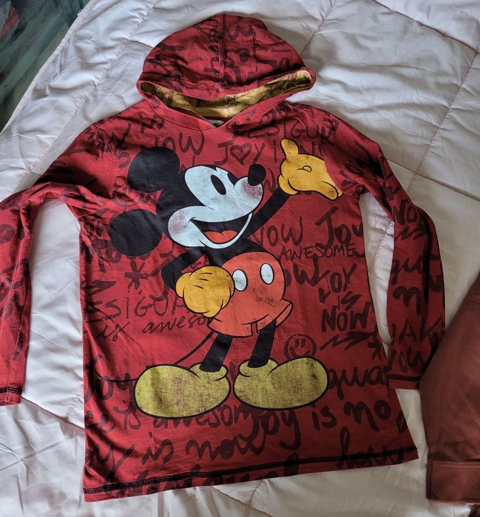 t-shirt Mlongue avec capuche désigual 11/12ans mickey  (5e)