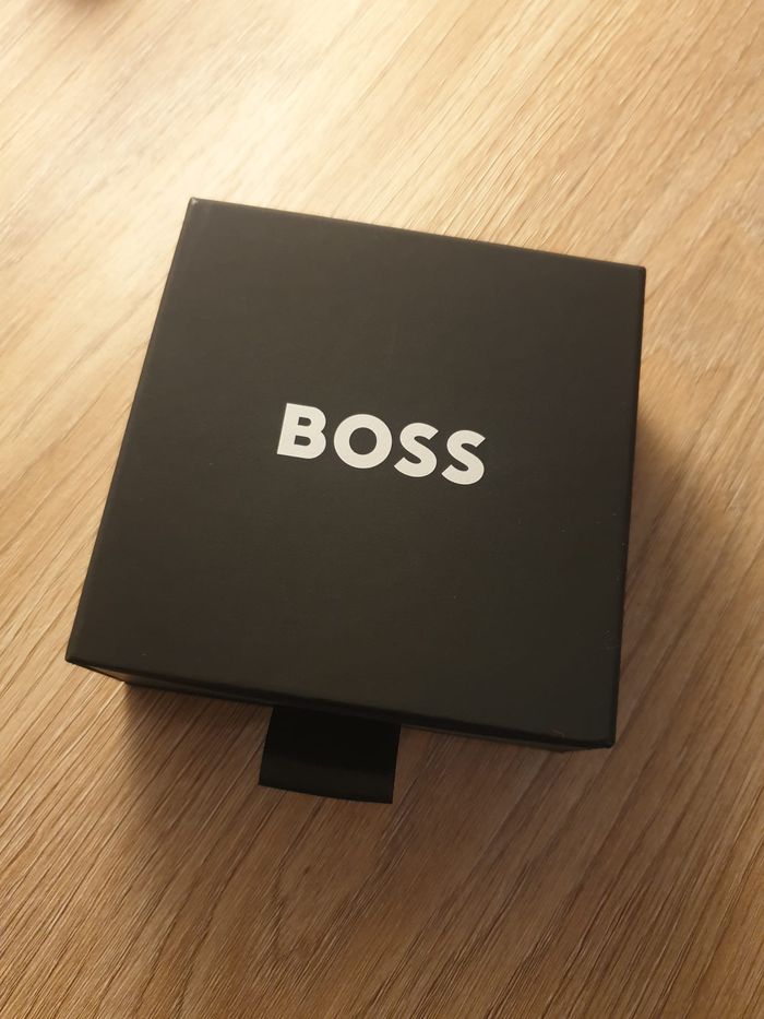Bracelet Hugo Boss, Pierre de lave, noir, avec sa boîte cadeau - photo numéro 4