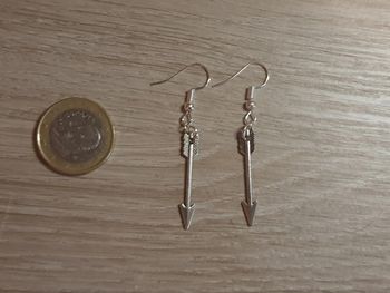 Sublimes b o vintage neuves fait main crochets hypoallergeniques