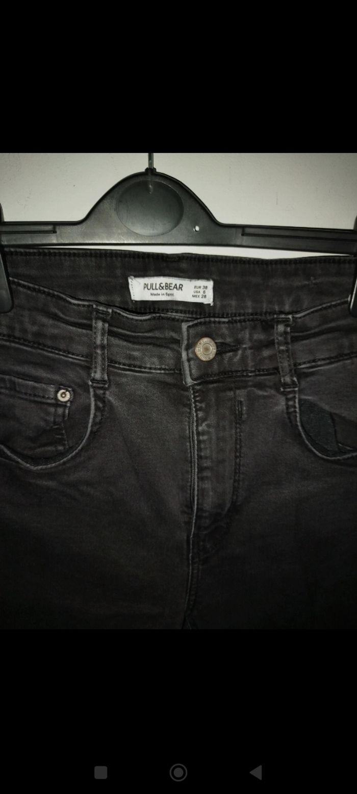 Jean pull and bear - photo numéro 2