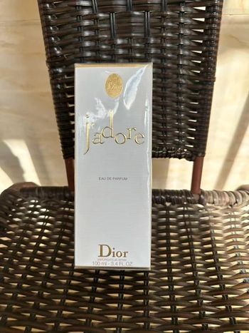 Neuf avec étiquette·Jadore