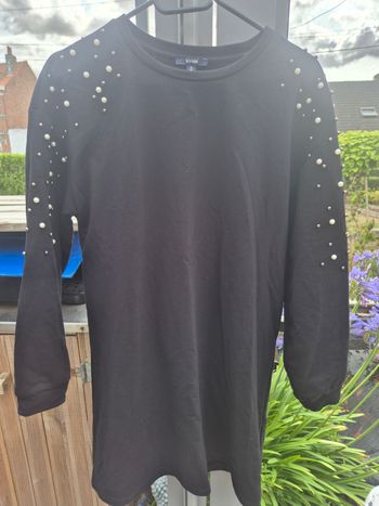 Robe avec perles