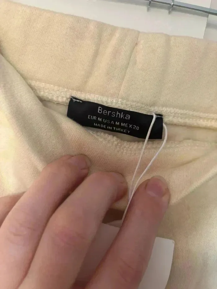 Jupe bershka - photo numéro 2