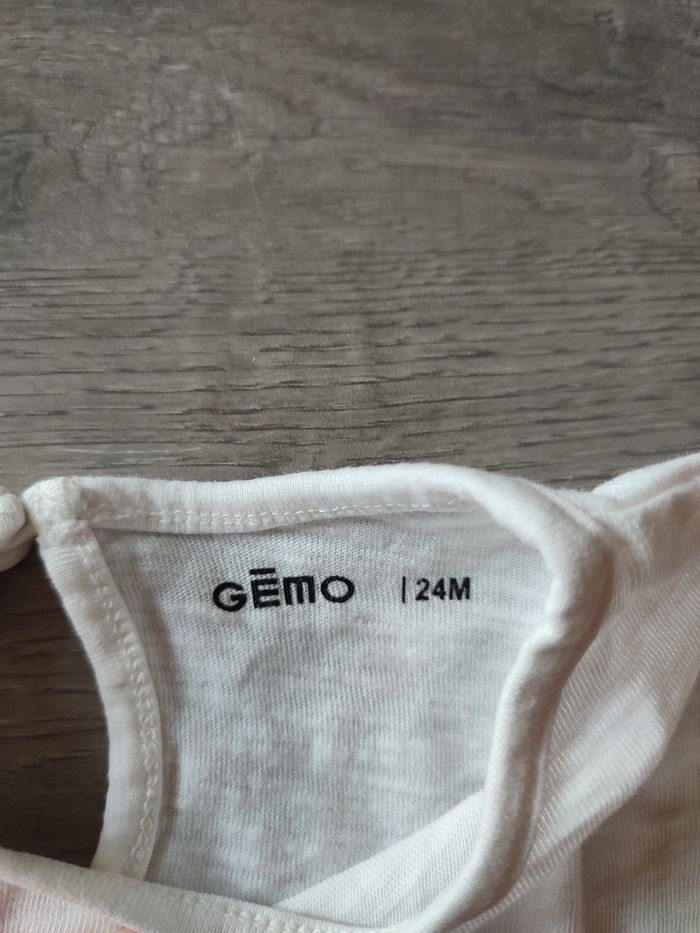 T-shirt fille 2 ans - photo numéro 3