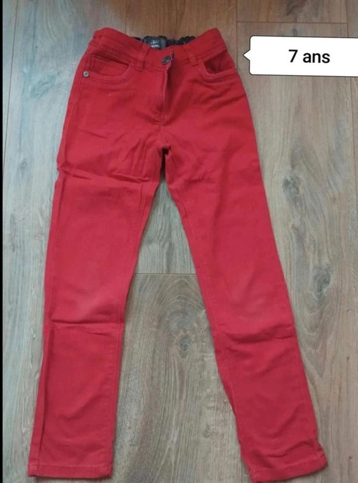 Jean rouge 7 ans