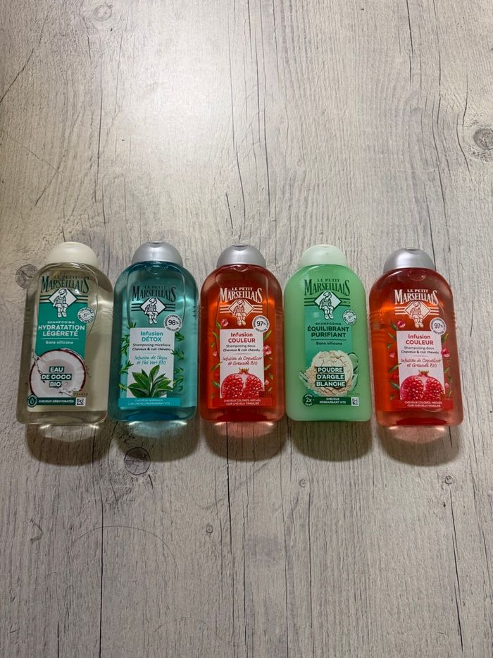 Lot shampooing le petit marseillais