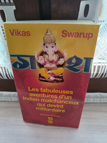 Les Fabuleuses Aventures D'un Indien Malchanceux Qui Devint Milliardaire refEC