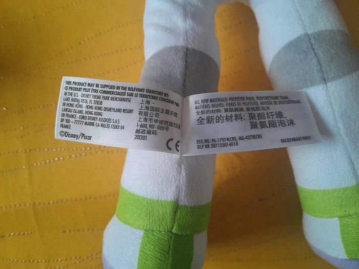 Peluche Buzz L'éclair Pixar et Disney de Toy Story - photo numéro 8