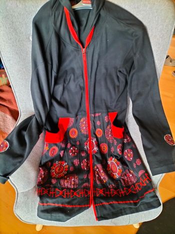 Veste mi longue à capuche