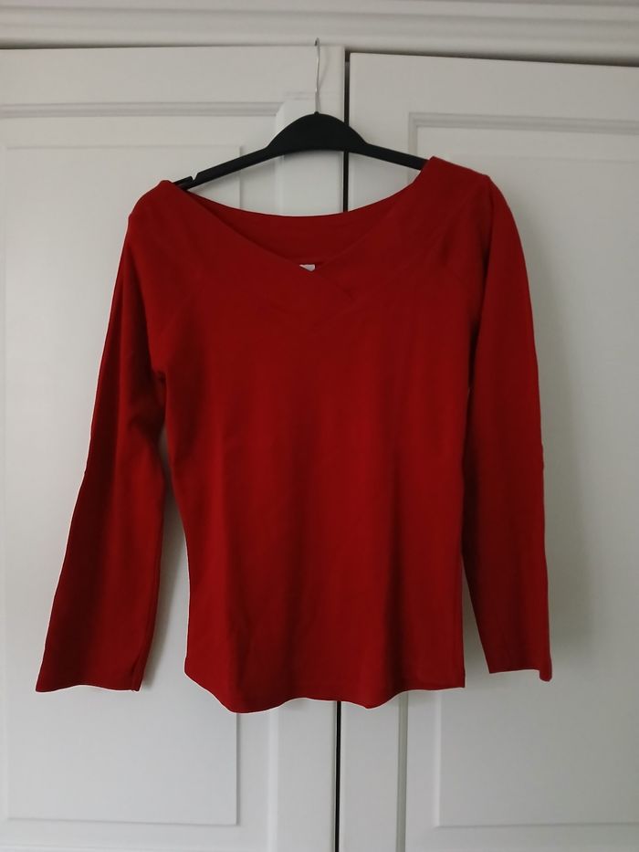 Haut ML col V rouge 34/XS - Camaïeu