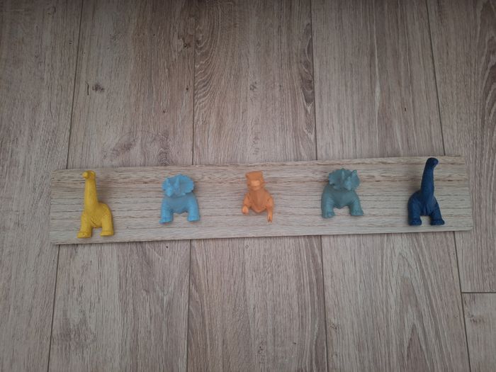 Porte-manteau dinosaures