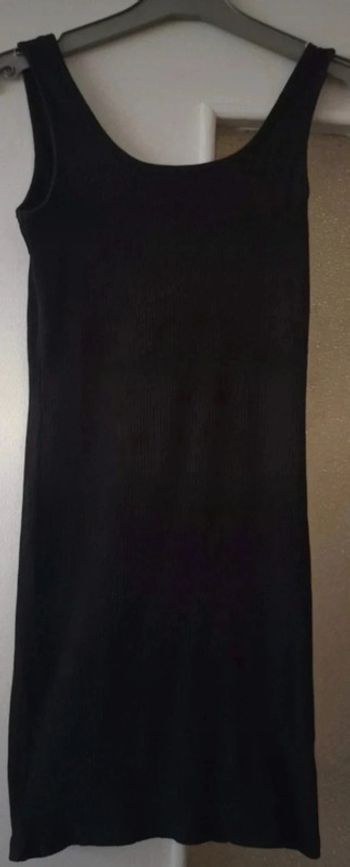 Robe noir