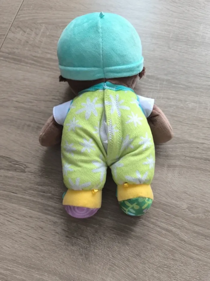 Doudou poupée musicale vtech - photo numéro 2