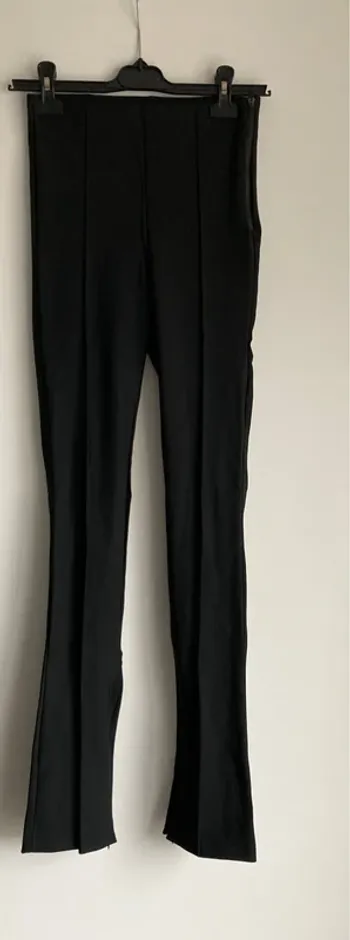 Legging pantalon flaire stretch chic Zara fermeture en bas tailleur costume taille XS