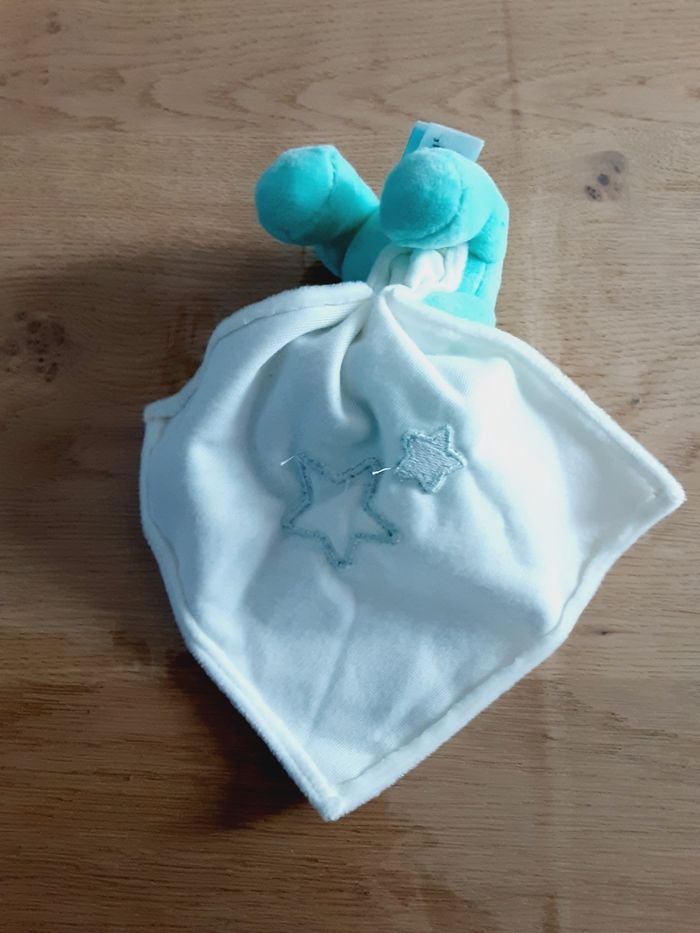 Doudou peluche bébé enfant Baby Nat ours bleu 11 cm et couverture blanche Neuve - photo numéro 4