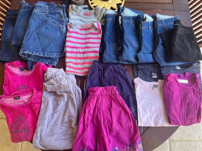 Lot vêtements filles 8 ans (23 pièces) - photo numéro 4