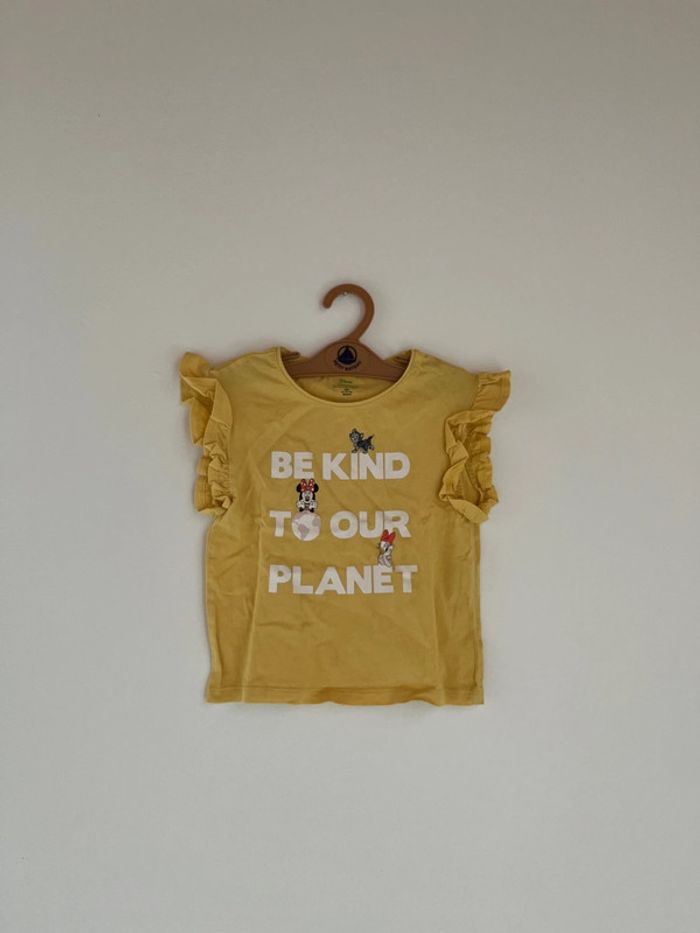 Tee shirt