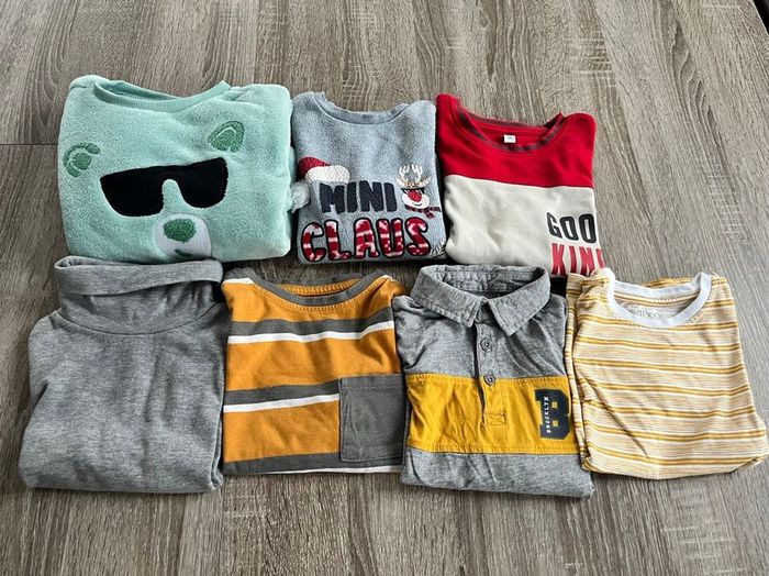Lot de 7 vêtements garçon 5 ans
