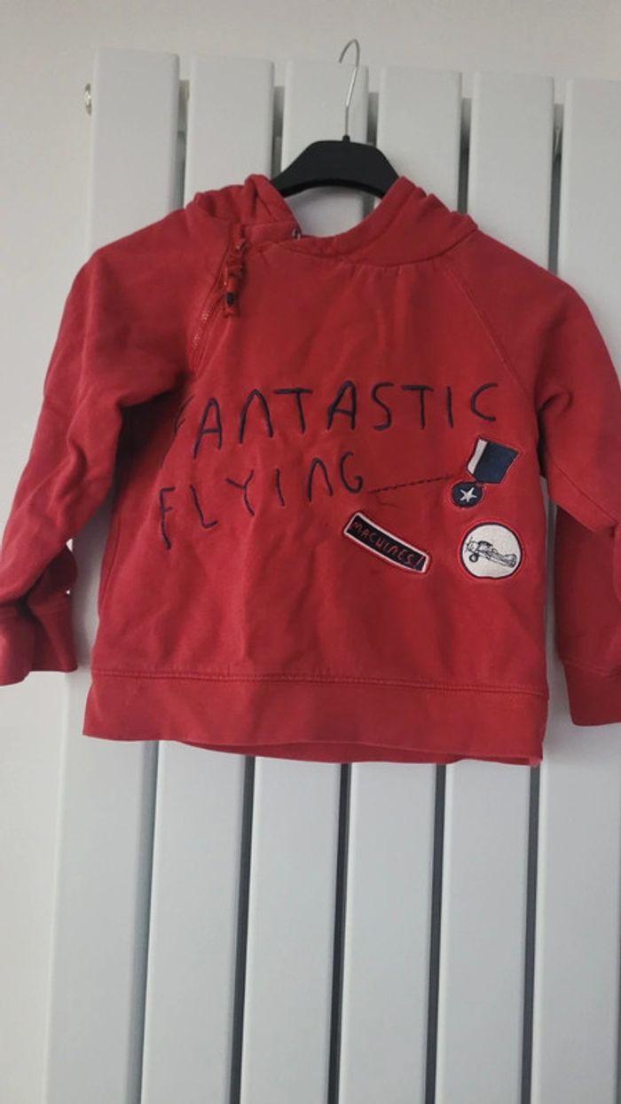 Pull à capuche