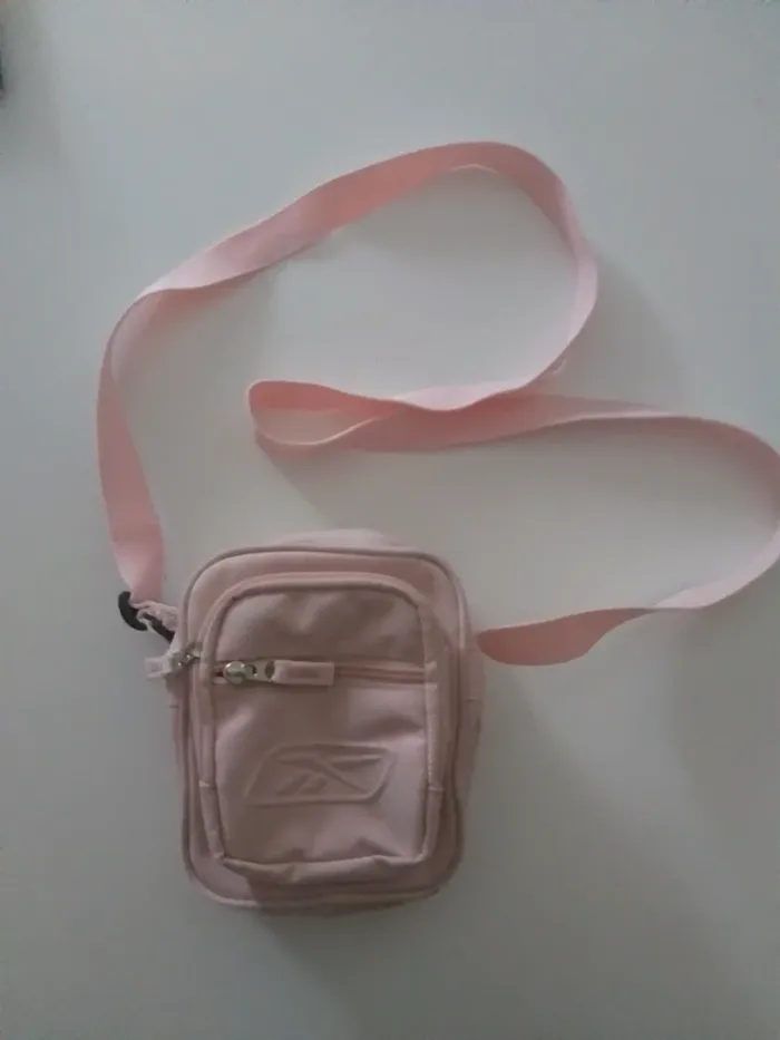 Sac bandoulière Reebok rose