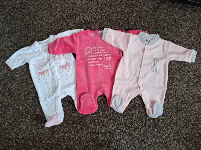 Lot pyjamas naissance