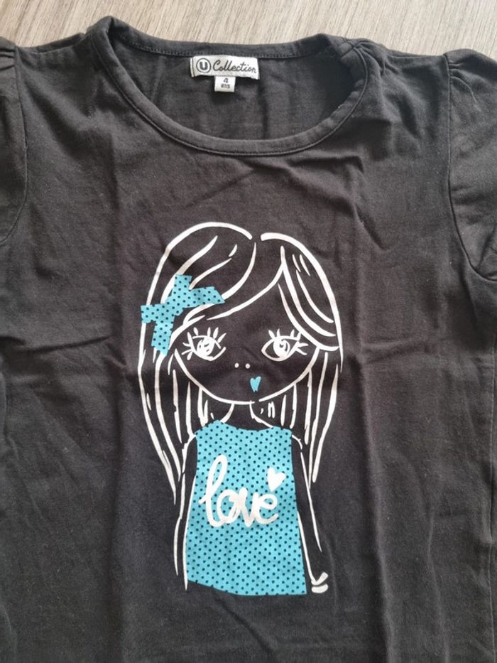 Tee shirt fille 4 ans - photo numéro 2