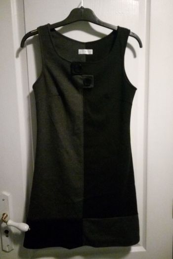 robe grise et noire taille 36