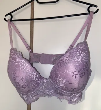 Soutien gorge violet