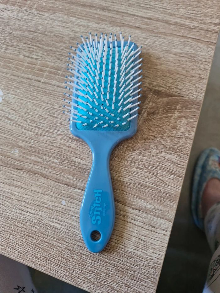 Brosse à cheveux stirch - photo numéro 2