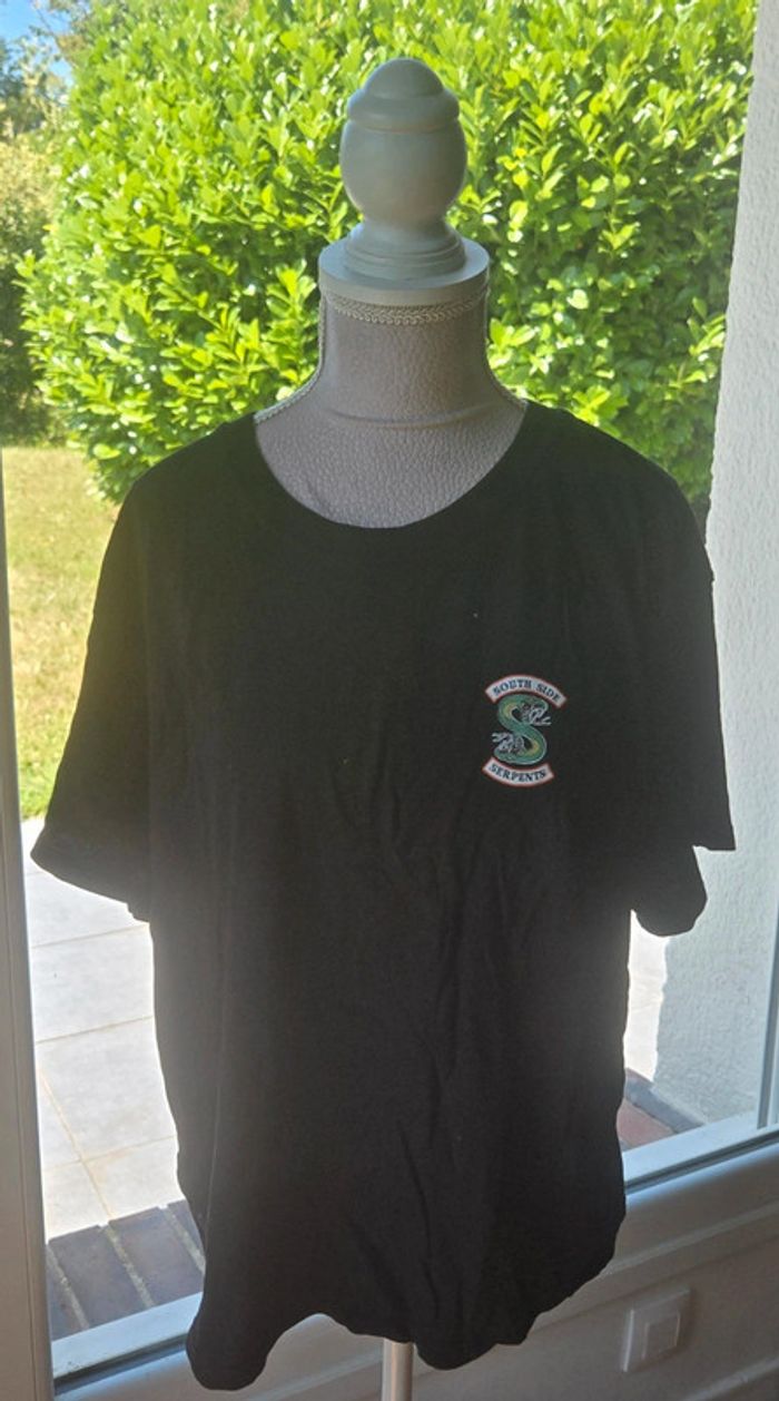 T-shirt noir Riverdale taille XL