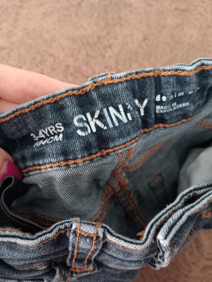 Jean skinny garçon - photo numéro 4